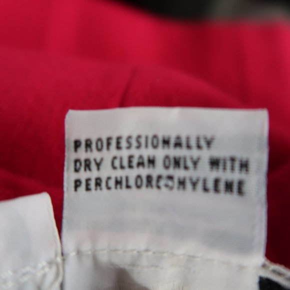 Carlisle Pink Wool Cashmere Cropped Blazer - Picture 11 of 12